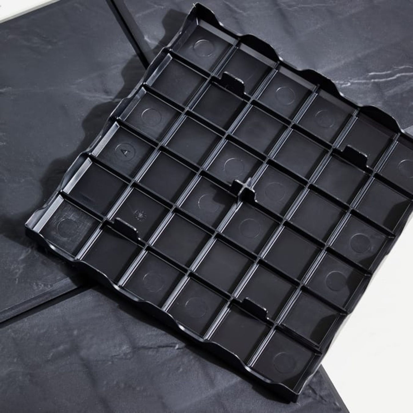 Black Stomp Easy Instant Paving Tiles, 4 Pack Garden Stepping Stones