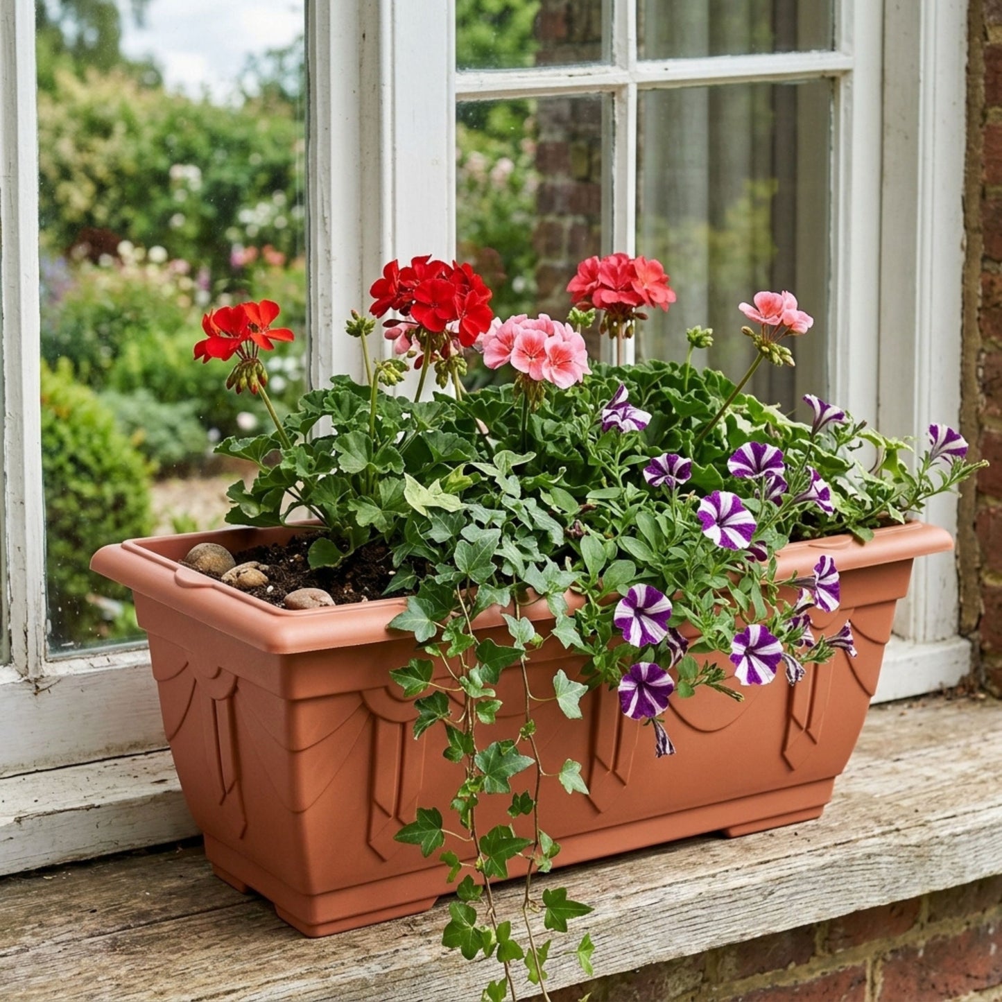 60cm Venetian Plastic Plant Pots with Trays - Large Outdoor Planters