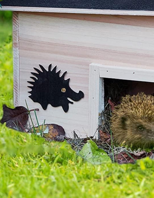 Load image into Gallery viewer, Wooden Hedgehog House Garden, Predator-Proof Wooden House, Garden Shelter, Slopped Roof And Full Wood Floor Winter House, Hedgehog Gifts
