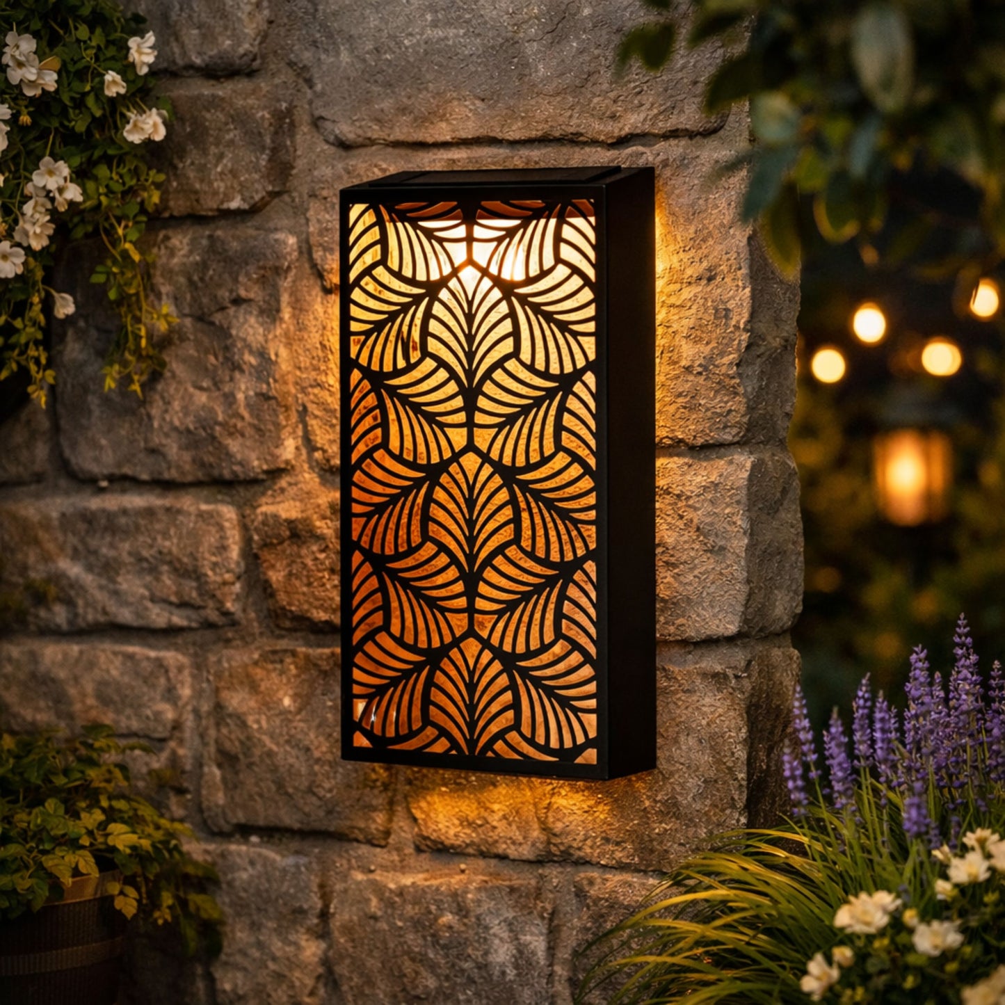 Metal Wall Art Solar Light – Warm White LEDs, Auto Dusk On, Rechargeable (Leaves)