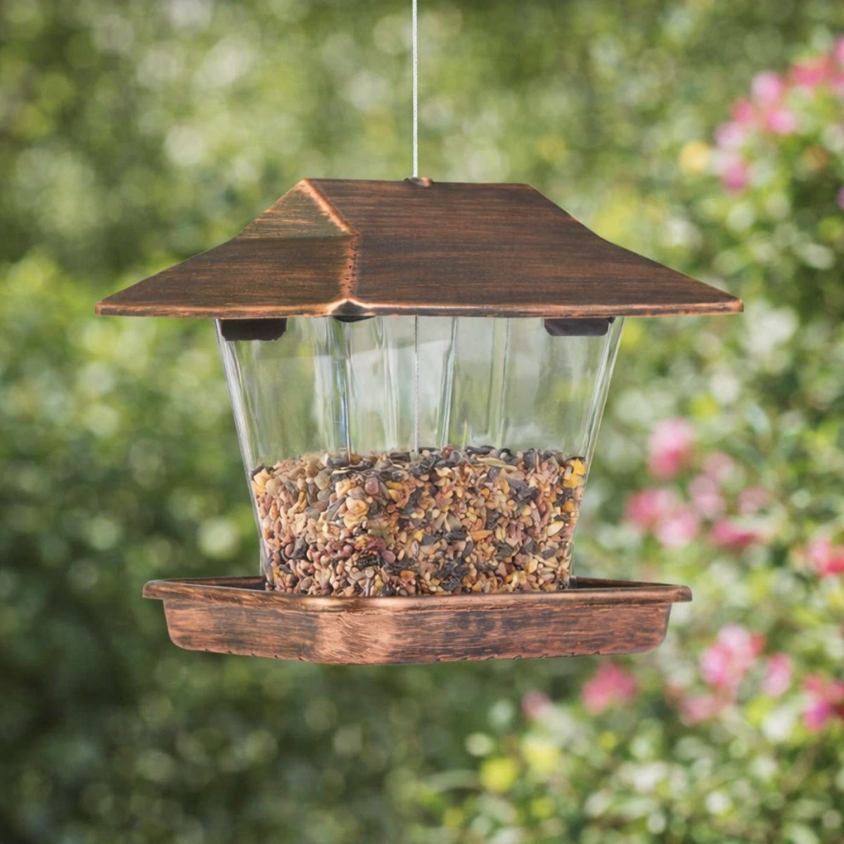 Hanging Bird Feeder for Outdoors, Wild Bird Seed Feeder, Copper Effect, Squirrel Resistant Plastic Wild Bird Seed Feeder for Garden, Yard & Outdoor Decoration