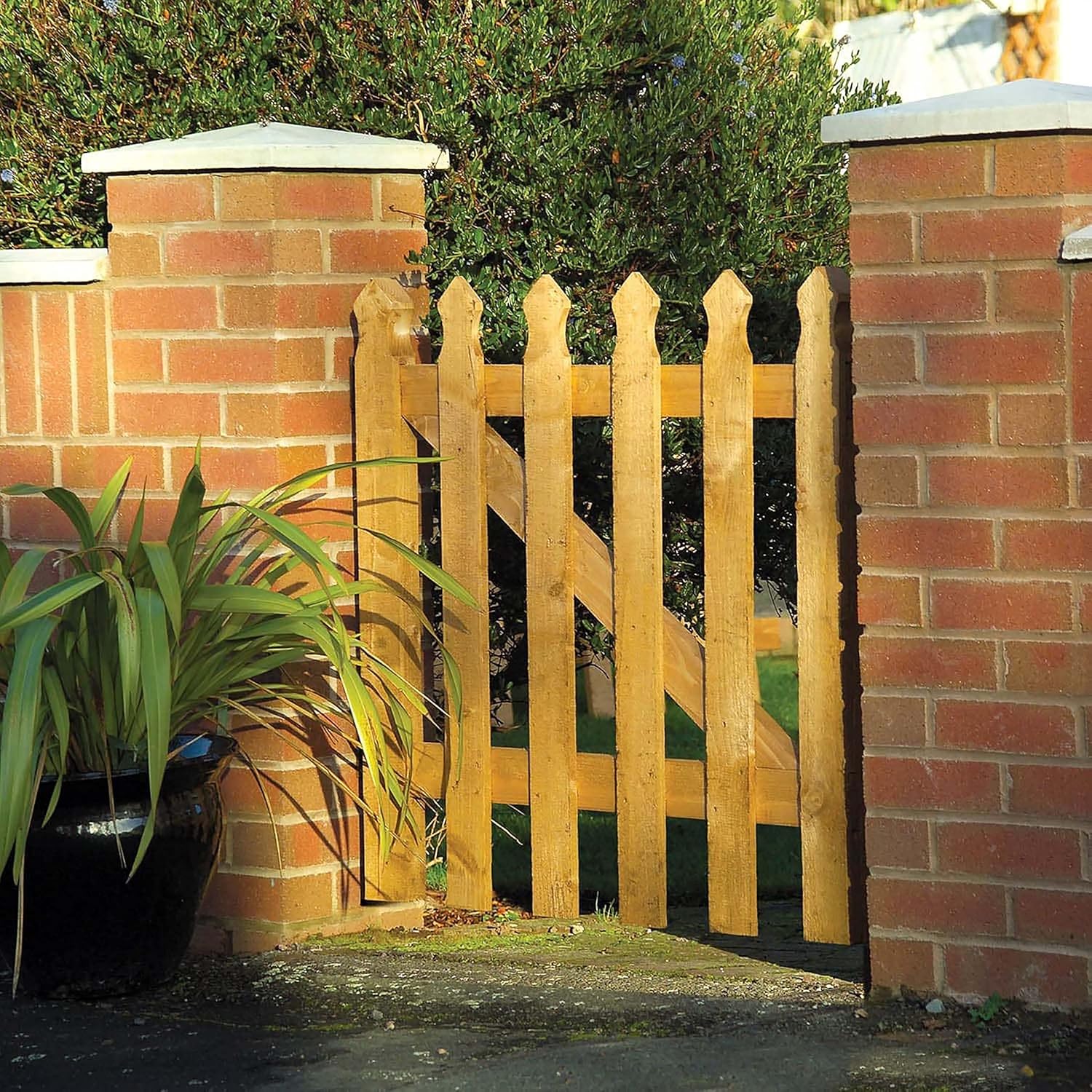 3x3ft Wooden Garden Gate, Picket Garden Wood Timber Gate, Round Top Picket Garden Gate, Decorative Garden Wicket Gate, Outdoor Wooden Stair Gate, Golden Brown Swing Gates-(90x4.5x87cm)
