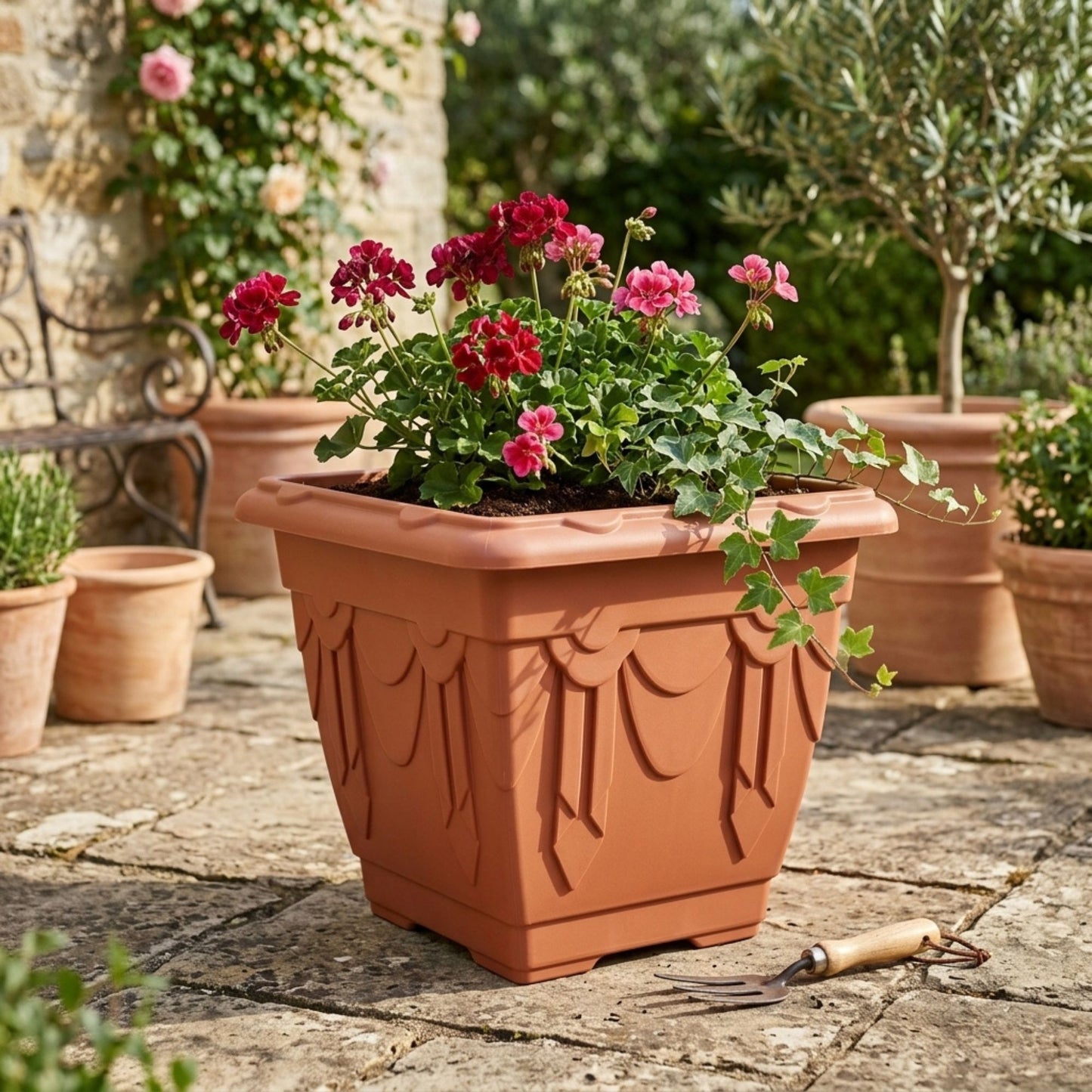 Venetian Square Planter (30cm) Lightweight Garden Pot